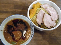 「自家製マー油の濃厚味噌つけ麺（中盛）＋肉増し」@麺処 井の庄の写真
