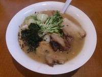 「【限定】厚切りチャーシュー麺＋ミニチャーシュー丼」@らーめんドラゴン 赤塚店の写真