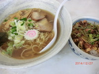 「煮干ラーメン680円　チャーシュー丼100円」@ラーメン爺の写真