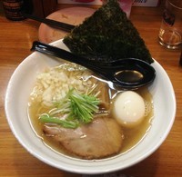 「清湯煮干「塩」らーめん」@いのうえの写真