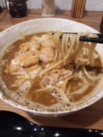 「クリーミィカレーそば750円」@そば助 御徒町店の写真