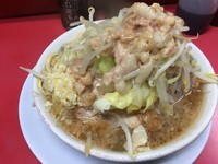 「ラーメン¥650+うずら¥100」@ラーメン二郎 大宮店の写真