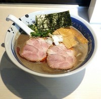「カラニボ鶏白湯２　@830円」@らー麺 山さわの写真