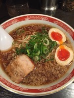 「ランチラーメン 550円　ライス無料サービス」@尾道ラーメン 麺一筋 桜木町店の写真