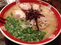 「大盛ラーメン」@ラーメン 唐そば 渋谷2丁目店の写真