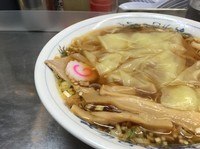 「ワンタンメン」@中華そば みたかの写真