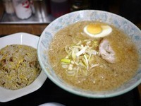「マル得Aセット(半チャーハン＋土佐っ子ラーメン)」@環七土佐っ子ラーメン 池袋店の写真