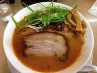 「ダブル味噌（チャーシュー2枚）+ごはん」@スタミナ台湾ラーメン専門店 辣風旋の写真