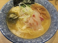 「限定　鮮魚ラーメン・第２０回（６８０円）」@麺屋 一燈の写真