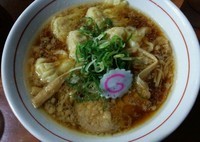 「ワンタンそば　890円」@横浜中華そば 維新商店の写真