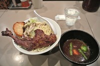「限定85食12/29限定ホロホロ鳥の赤ワイン煮込みのつけ麺大」@つけ麺 五ノ神製作所の写真