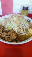 「小ラーメン(ニンニク、アブラ、タマネギ)➕ほぐし豚」@麺屋 桐龍の写真