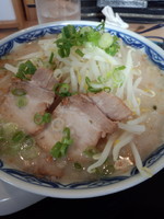 「塩もやしらーめん790円」@由○ 品川港南店の写真