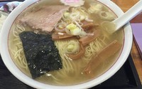 「塩ラーメン(600円+大盛150円)」@いくよ食堂の写真