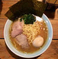 「ラーメン700円＋味付玉子100円」@介一家 うりゅうの写真