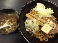 「汁なしこがし （大盛）」@近喜屋の写真