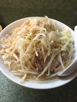 「ラーメン、ヤサイ、ニンニク、背脂固まり」@ラーメン二郎 新宿小滝橋通り店の写真