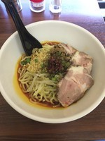 「成都式担々麺+チャーシュー」@担担麺 すご六の写真