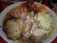 「ラーメン小(730円)、野菜ちょいマシ、ニンニク」@ラーメン 池田屋 京都店の写真