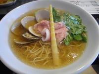 「【期間限定】二代目活はまぐり中華そば」@麺匠えにしの写真