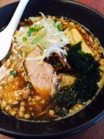 「魚介づくしの特製醤油ラーメン」@濃厚鶏豚骨魚介つけ麺 かず屋の写真