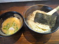 「【期間限定】濃厚釜揚とりそば白」@喜多方ラーメンcafeざくろの写真