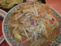 「ミニチャンポン(520円)、半炒飯(250円)」@佐賀ラーメン 喰道楽 武雄店の写真