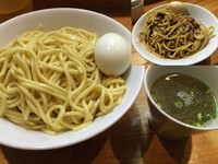 「【限定】さつま知覧どりの油ソバ（黒）800円＋味玉100円」@煮干中華ソバ イチカワの写真