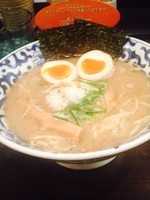 「煮玉子塩らー麺¥890」@東京駅 斑鳩の写真