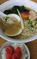 「Ａ)新春丸地鶏黄金ラーメンIN活寿蛤1400円+セット飯」@MENYA 食い味の道有楽の写真