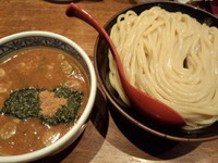 「つけ麺大730円」@つけ麺専門店 三田製麺所 新宿西口店の写真