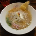 桜花塩らぁめん（全粒粉入り麺）