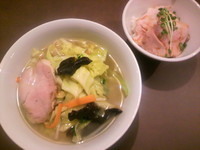 「たんめん＋チャーシュー丼小」@らあめん忘八の写真