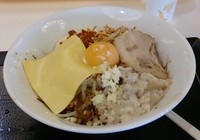 「まぜそば」@ジャンクガレッジ イオンレイクタウンmori店の写真