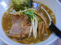 「やまらぁ」@麺 やまらぁの写真