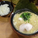 ラーメン+ライス(680円+無料)