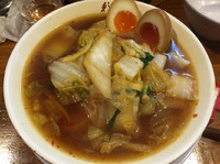 「サイカラーメン 煮玉子入り」@彩華ラーメン 万場店の写真
