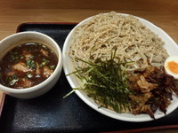 「鶏つけそば（大盛同料金）690円」@本陣そば 鴬谷店の写真