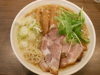 「鶏と煮干しの中華そば（塩）」@INOSHOWの写真