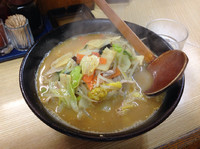 「豚肉野菜みそラーメン（大盛り）853円＋123円」@ラーメン とことんの写真