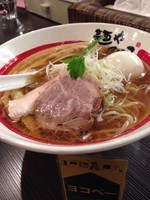 「味玉塩そば」@麺や でこの写真