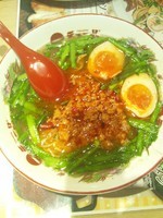 「台湾ラーメン（味玉トッピング）」@天下一品 名古屋錦店の写真