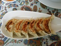 「ギョーザ350円」@ラーメン在の写真