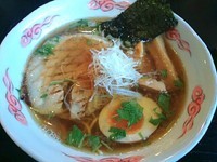 「アゴサンマ煮干らぁめん（醤油） 730円」@龍のひげの写真