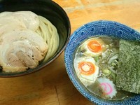 「２号つけ蕎麦（小）750円＋チャーシュー増し250円」@中華蕎麦 サンジの写真