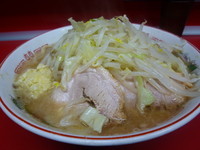「小ラーメン（ニンニク）¥690」@ラーメン二郎 湘南藤沢店の写真