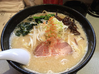 「豚骨みそ  820円」@麺屋 はちまるの写真