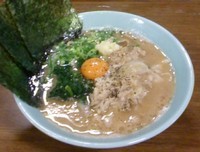 「肉そば」@横浜家系ラーメン 二代目 肉そば家の写真