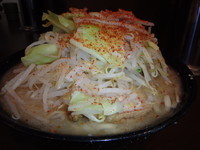 「大ブタ (930円)(ヤサイニンニクトウガラシ)」@ラーメン二郎 JR西口蒲田店の写真