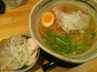 「煮干香る らぁ麺＋チャーシュー盛り （150108）」@麺匠たか松 本店の写真